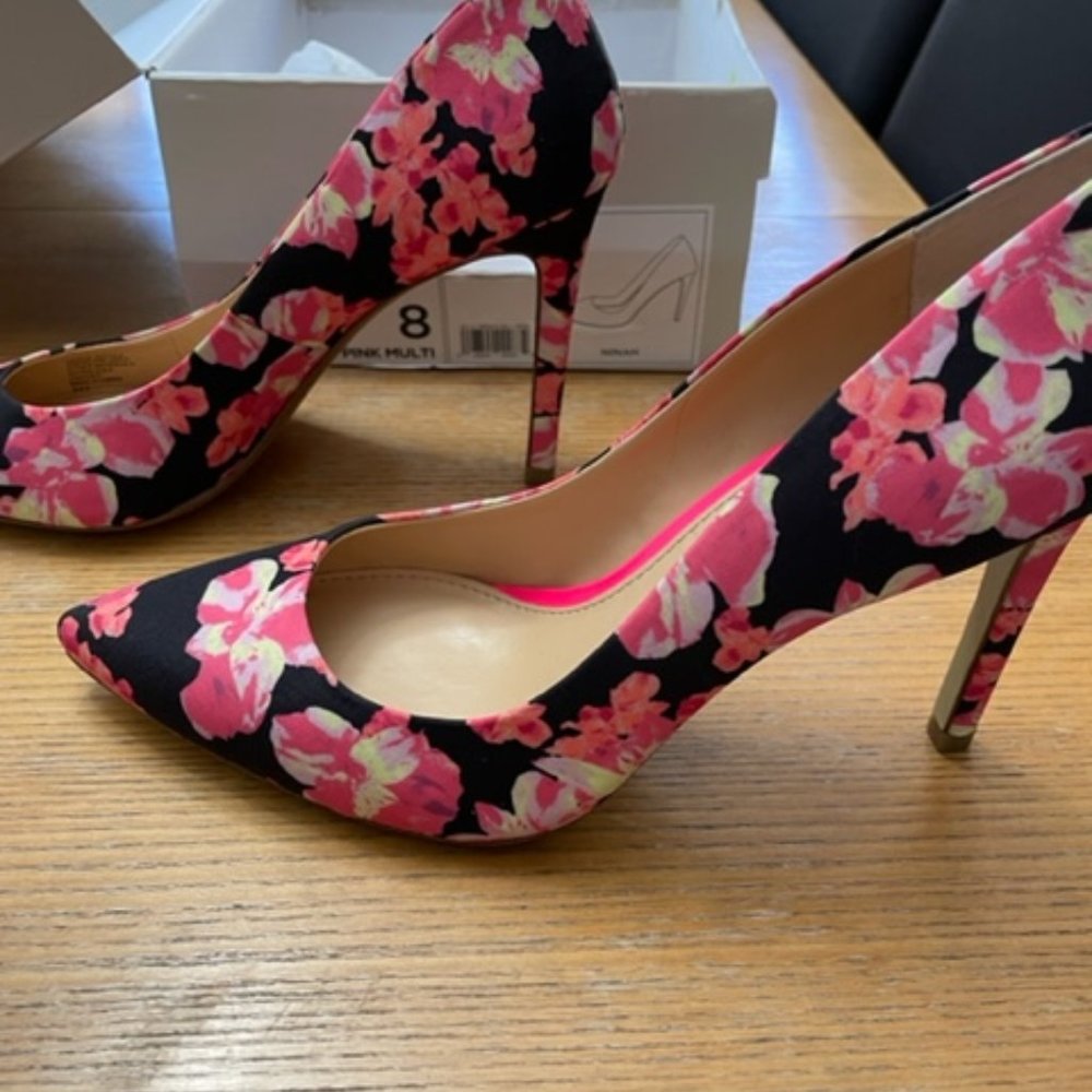 New Banana Republic Floral Heels